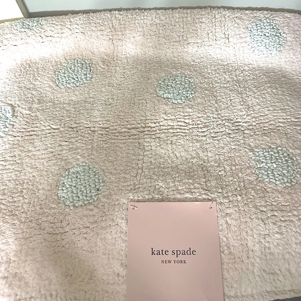 Kate Spade bath rug, NWT